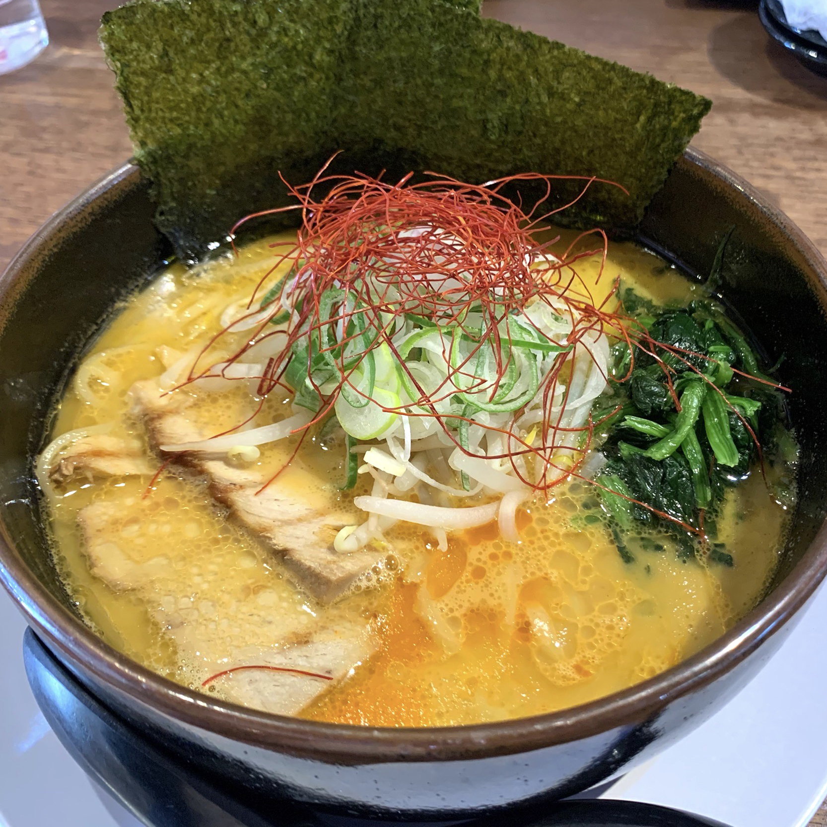 横濱家系 濃厚とんこつ醤油 中村家