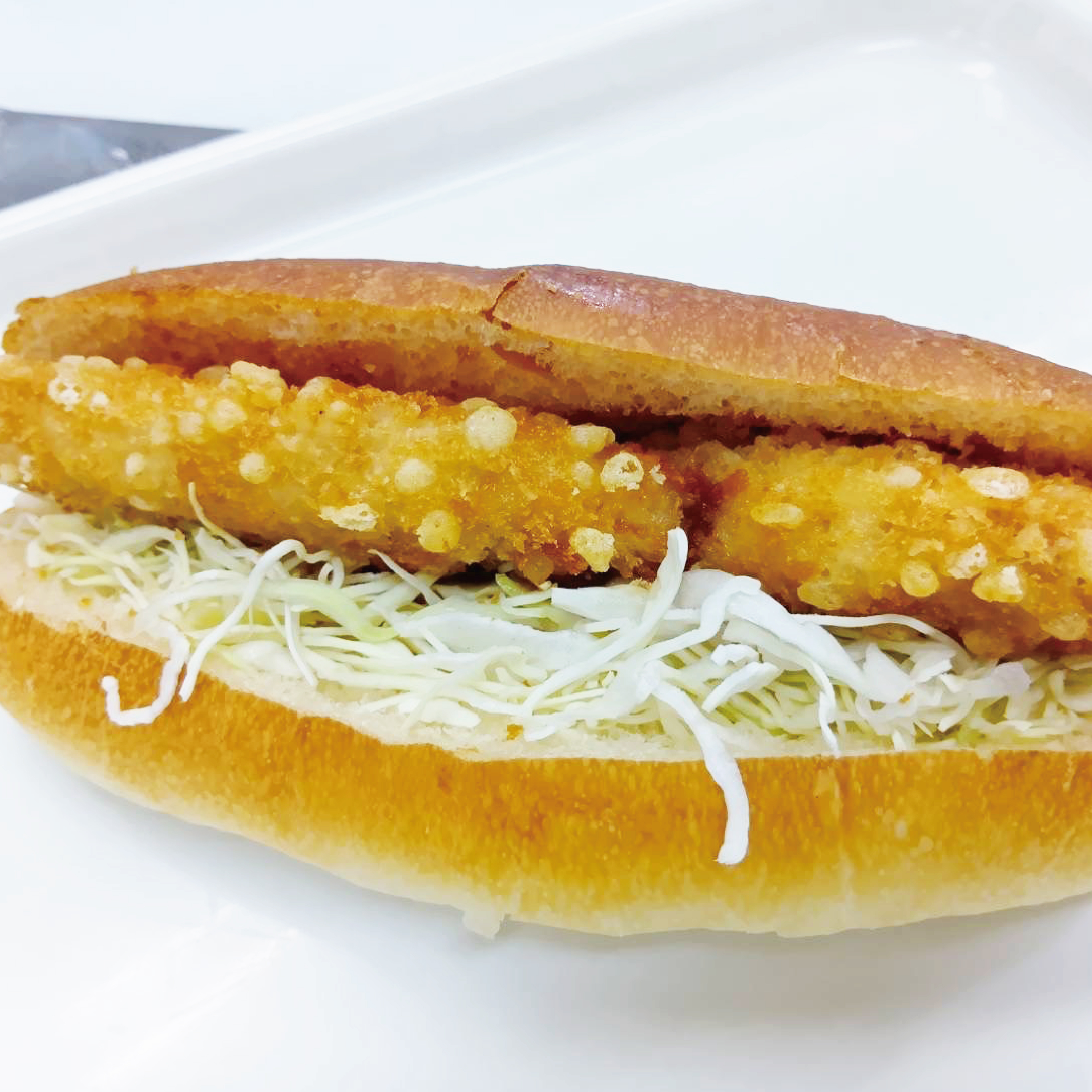ベーカリー クリームパン