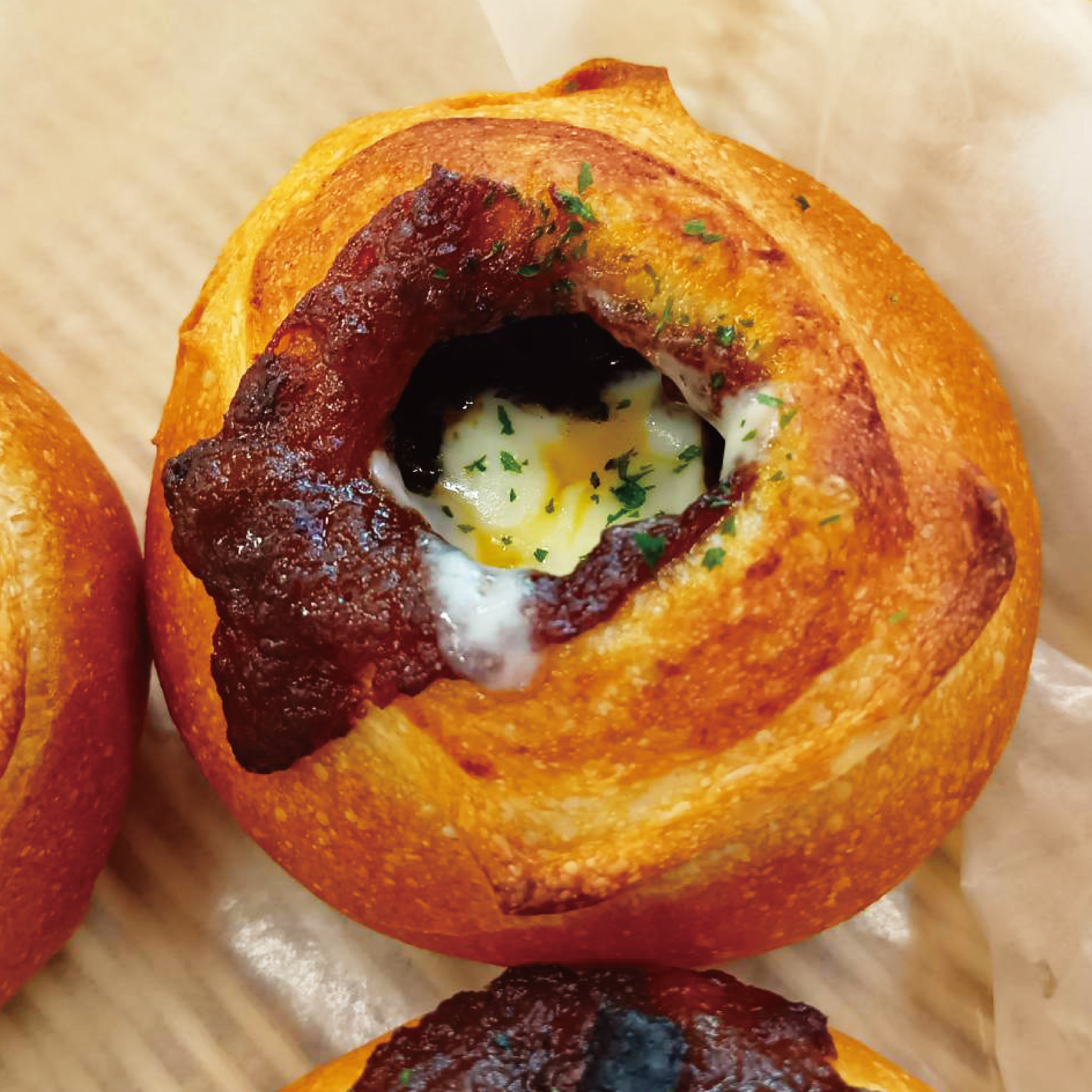 ベーカリー クリームパン