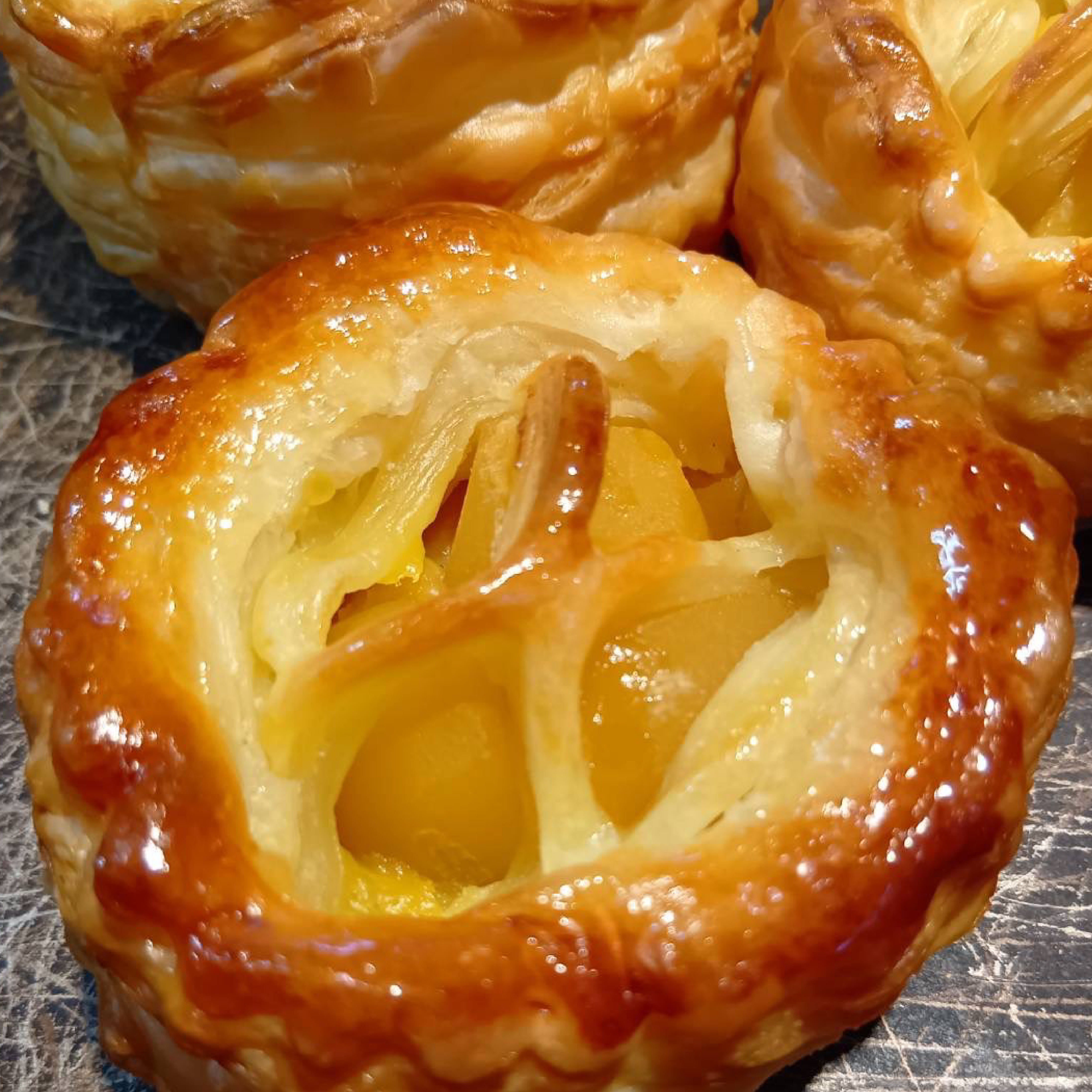 ベーカリー クリームパン