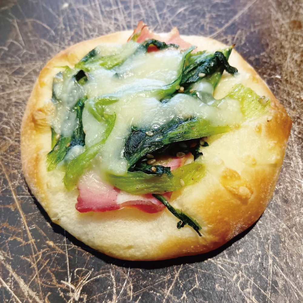 ベーカリー クリームパン