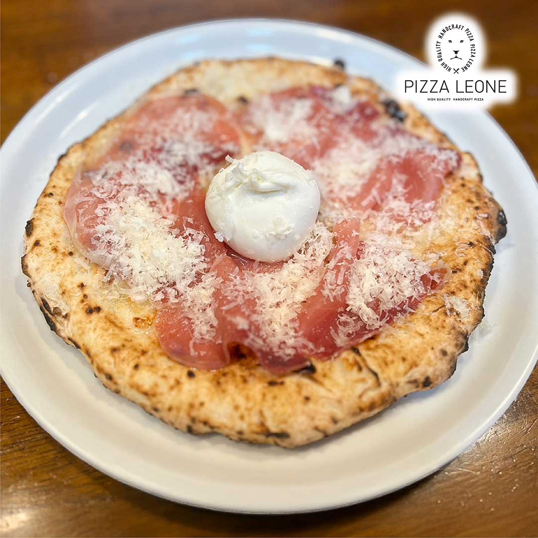 ピッツァ レオーネ